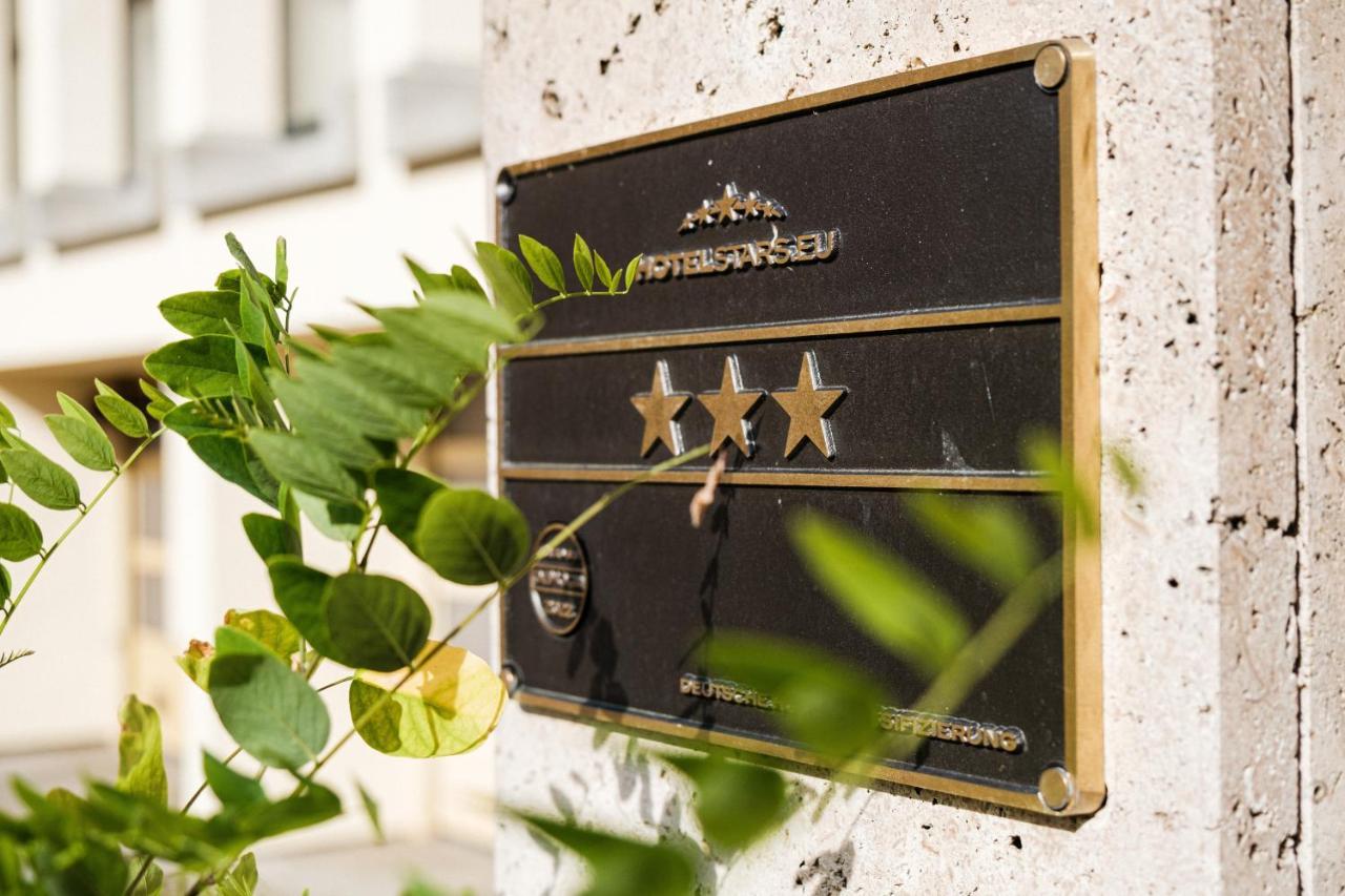 Hotel Pelikan Schwäbisch Gmünd Exterior foto